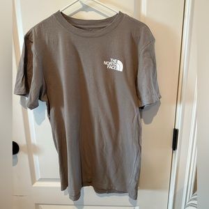 Men’s The Northface t-shirt